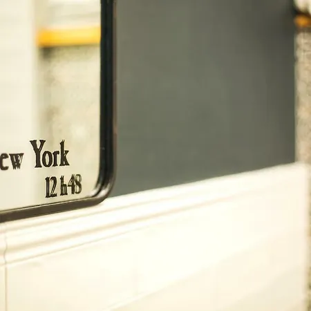 Sunny On Ulica Lyuben Karavelov * София